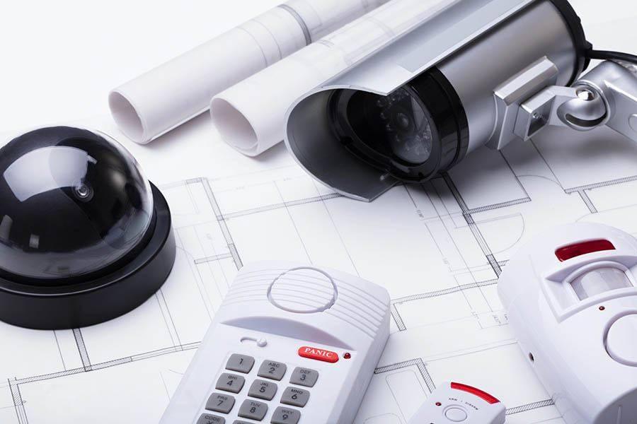 تركيب وصيانة أنظمة الأمن